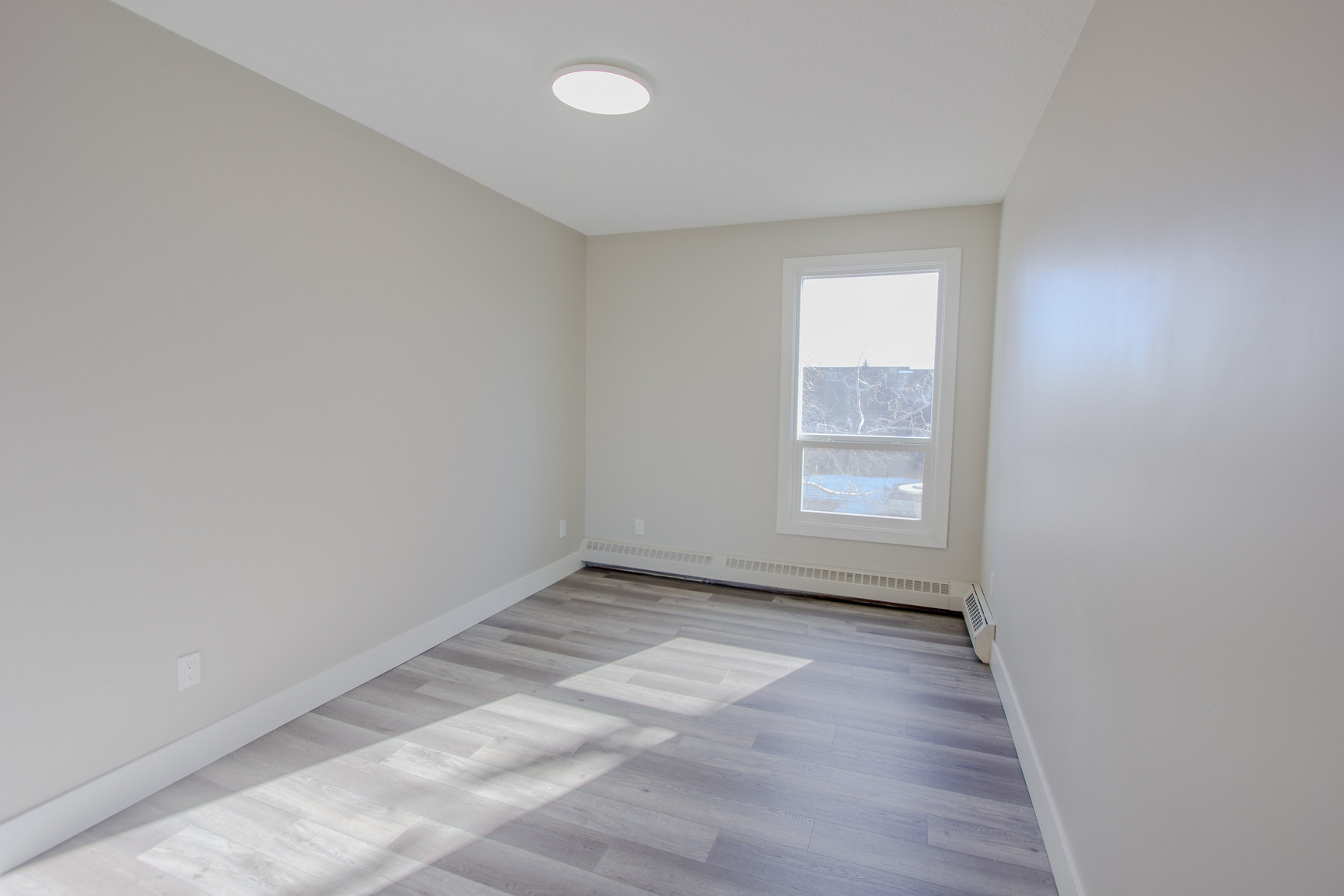 Windsor Estates - Photo 8