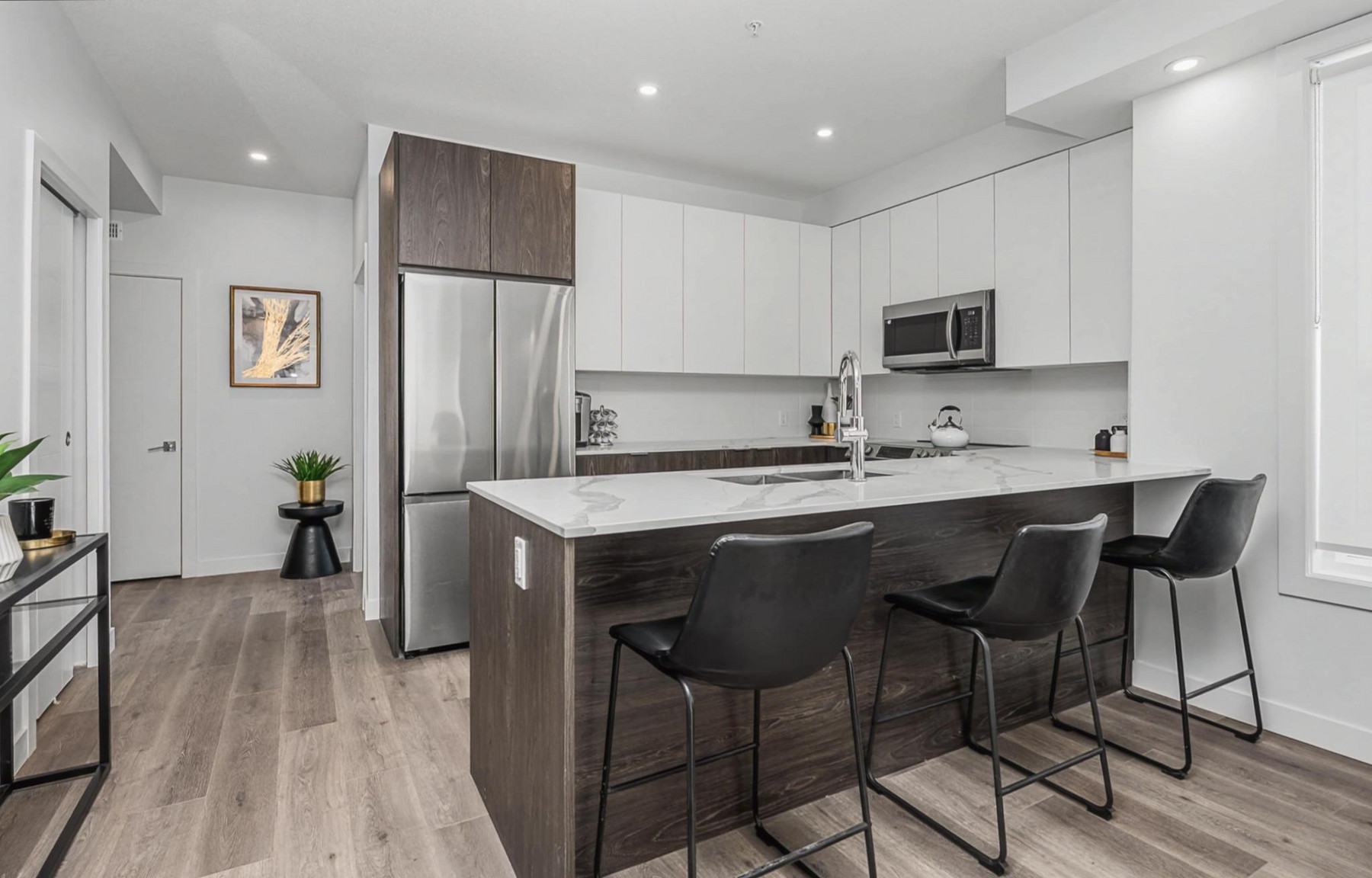 Edgemont Flats - Photo 3