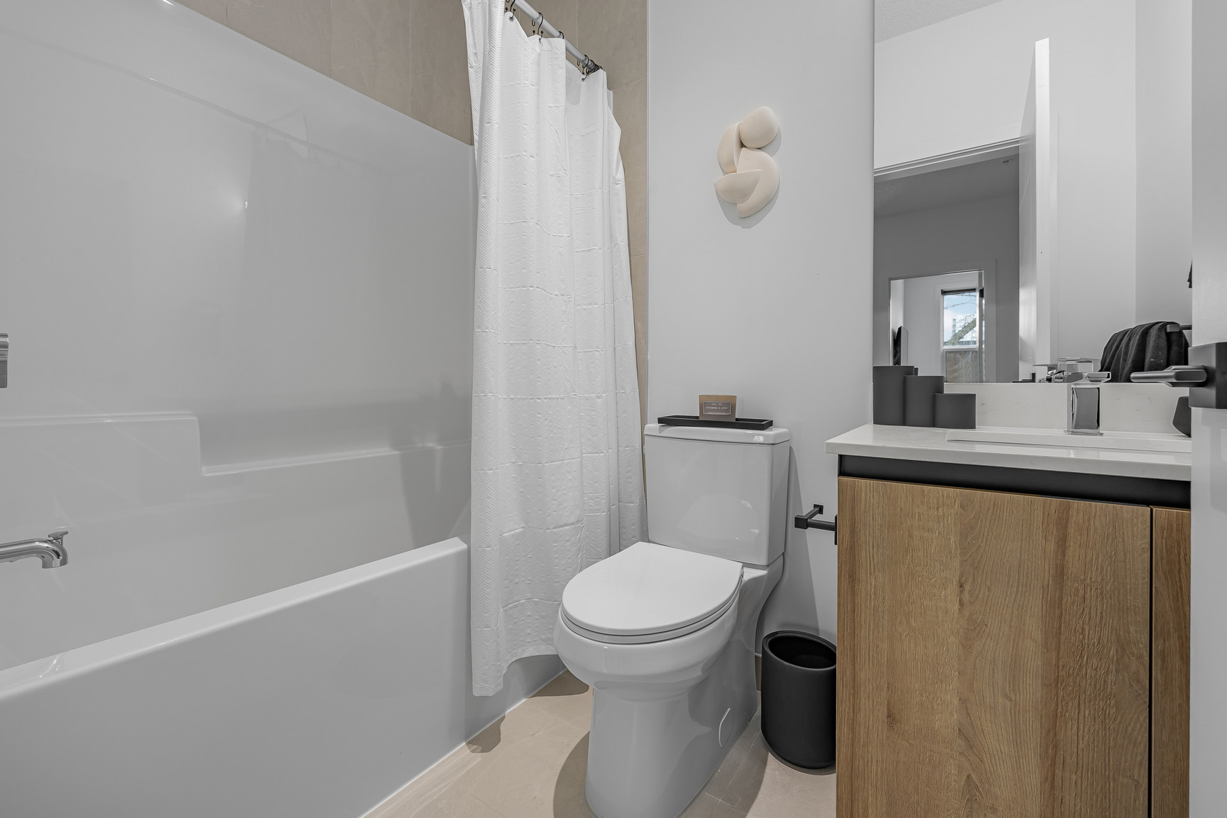The Leston - Photo 11