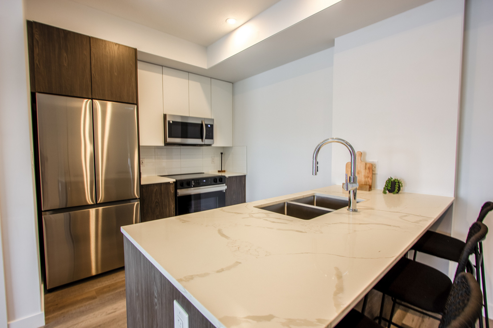 Heritage Flats - Photo 2