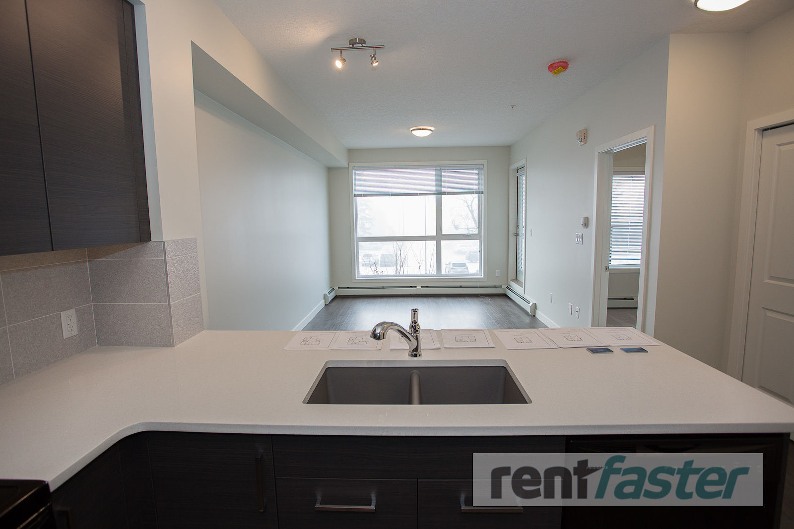 Victoria Crossing Griesbach - Photo 8