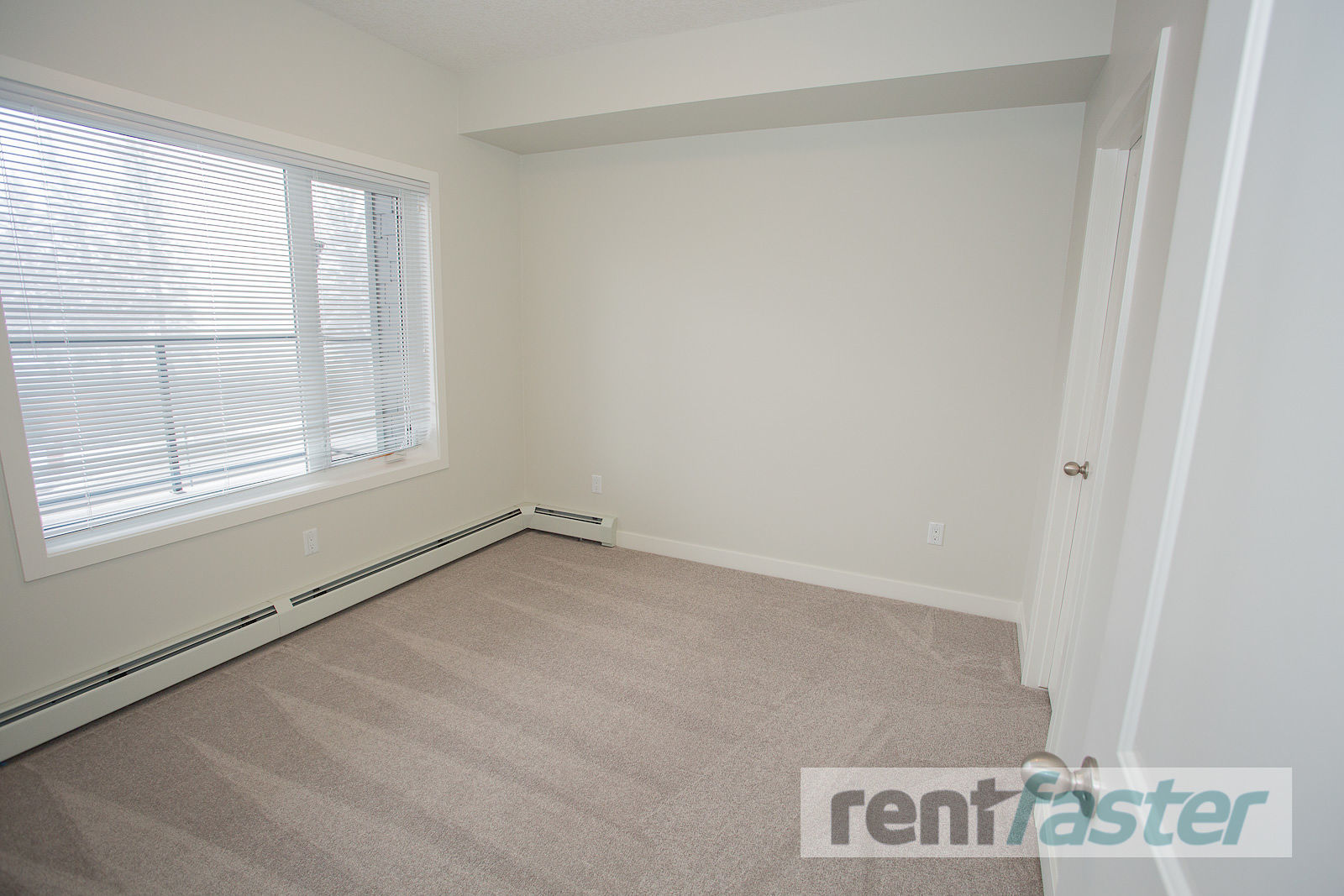Victoria Crossing Griesbach - Photo 13