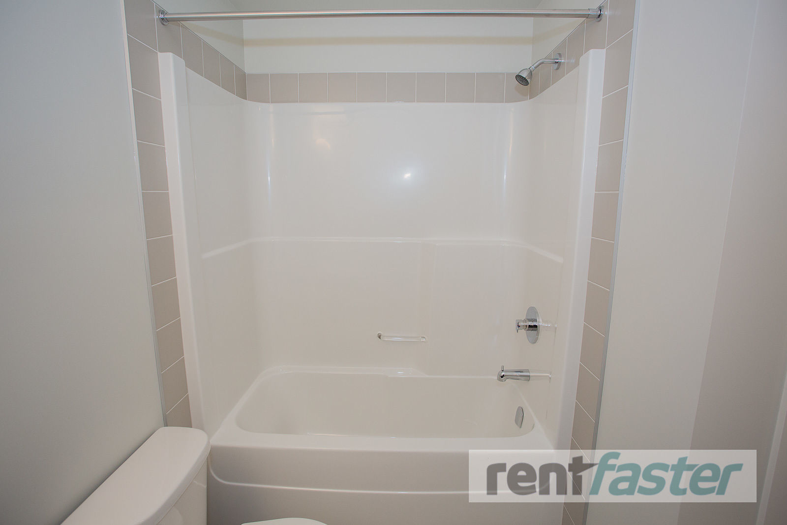 Victoria Crossing Griesbach - Photo 17