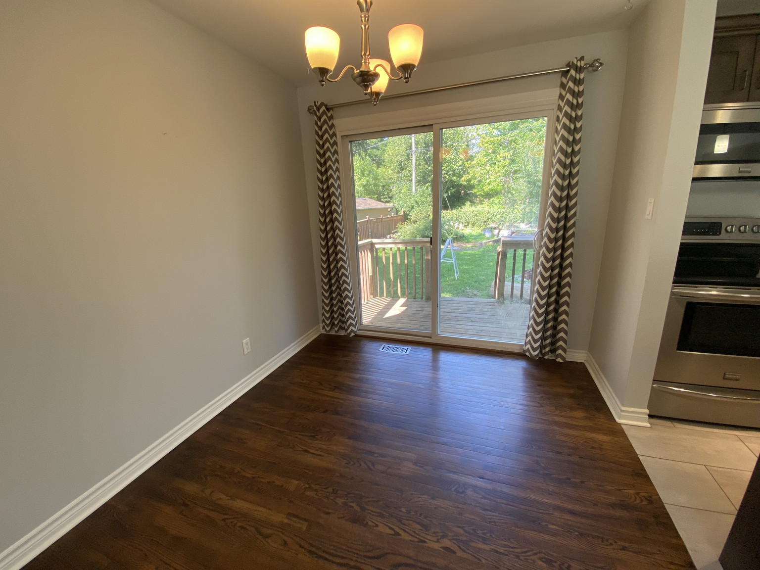 587 Bourne Place - Photo 16