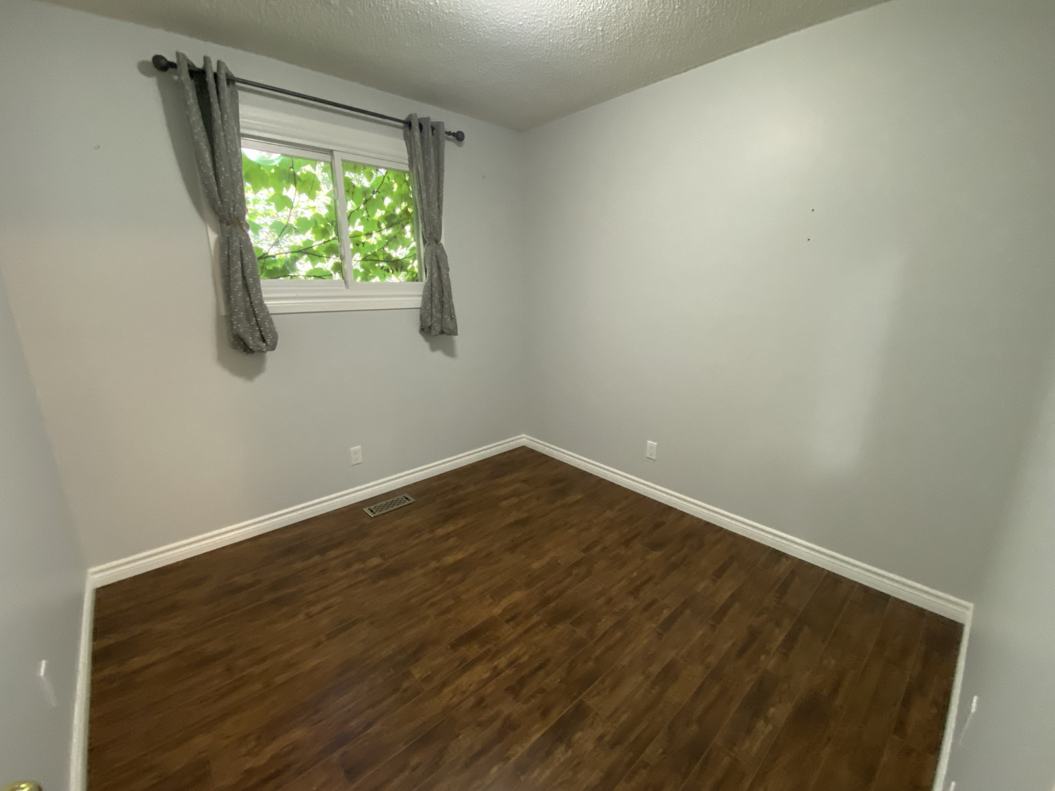 587 Bourne Place - Photo 30