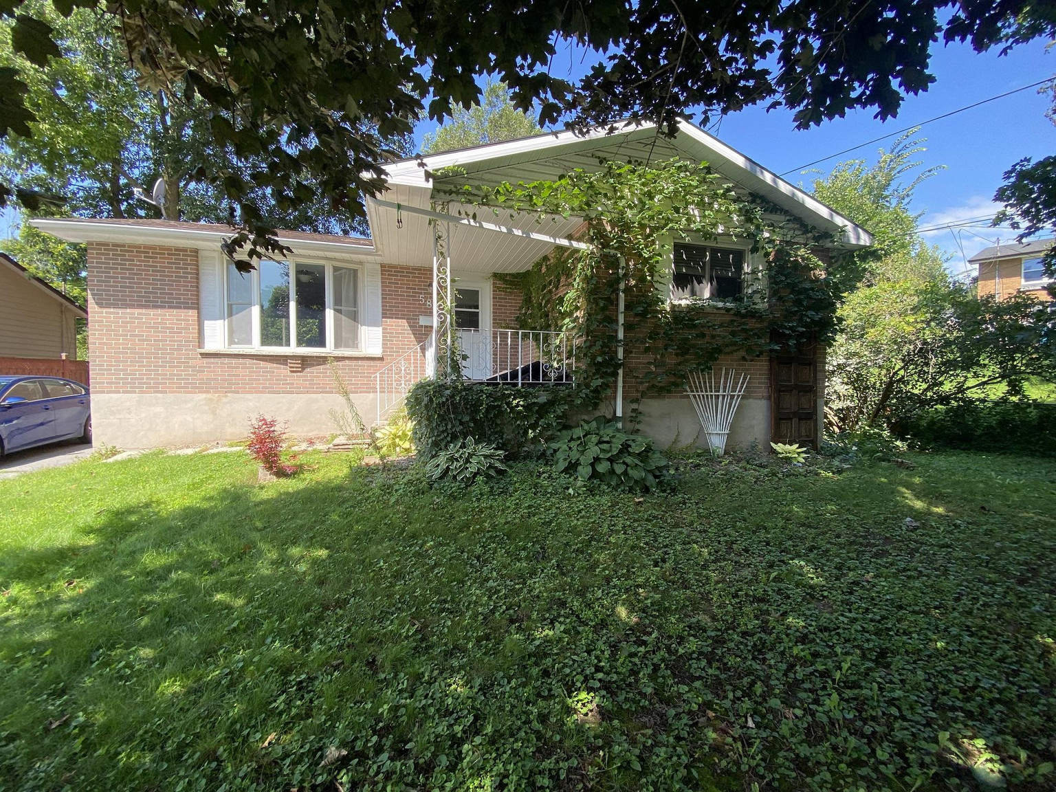587 Bourne Place