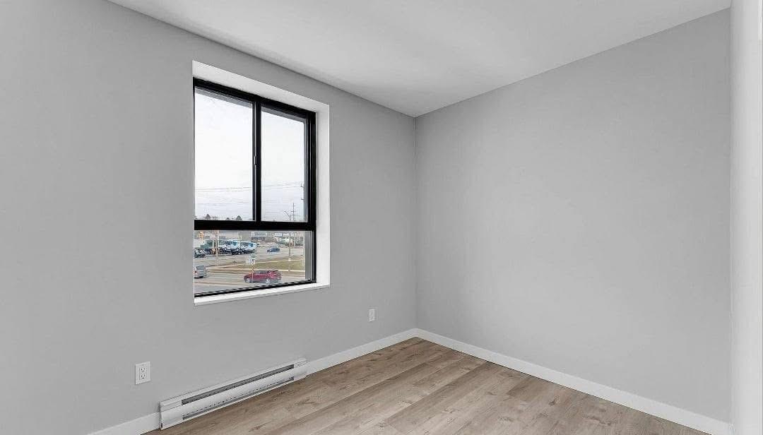 301-17 Eldon Hall Place - Photo 8