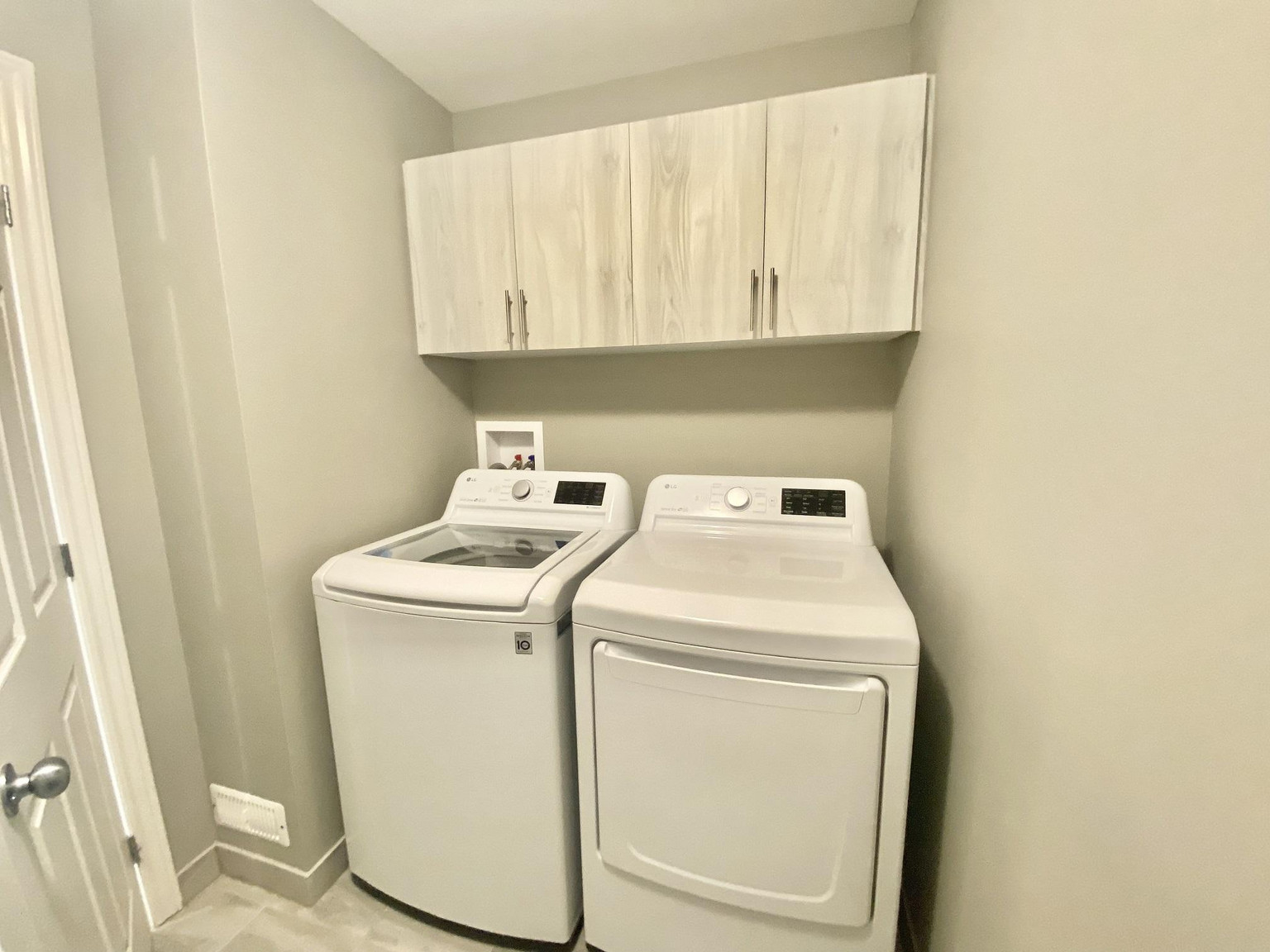 1120 Barrow Avenue - Photo 36
