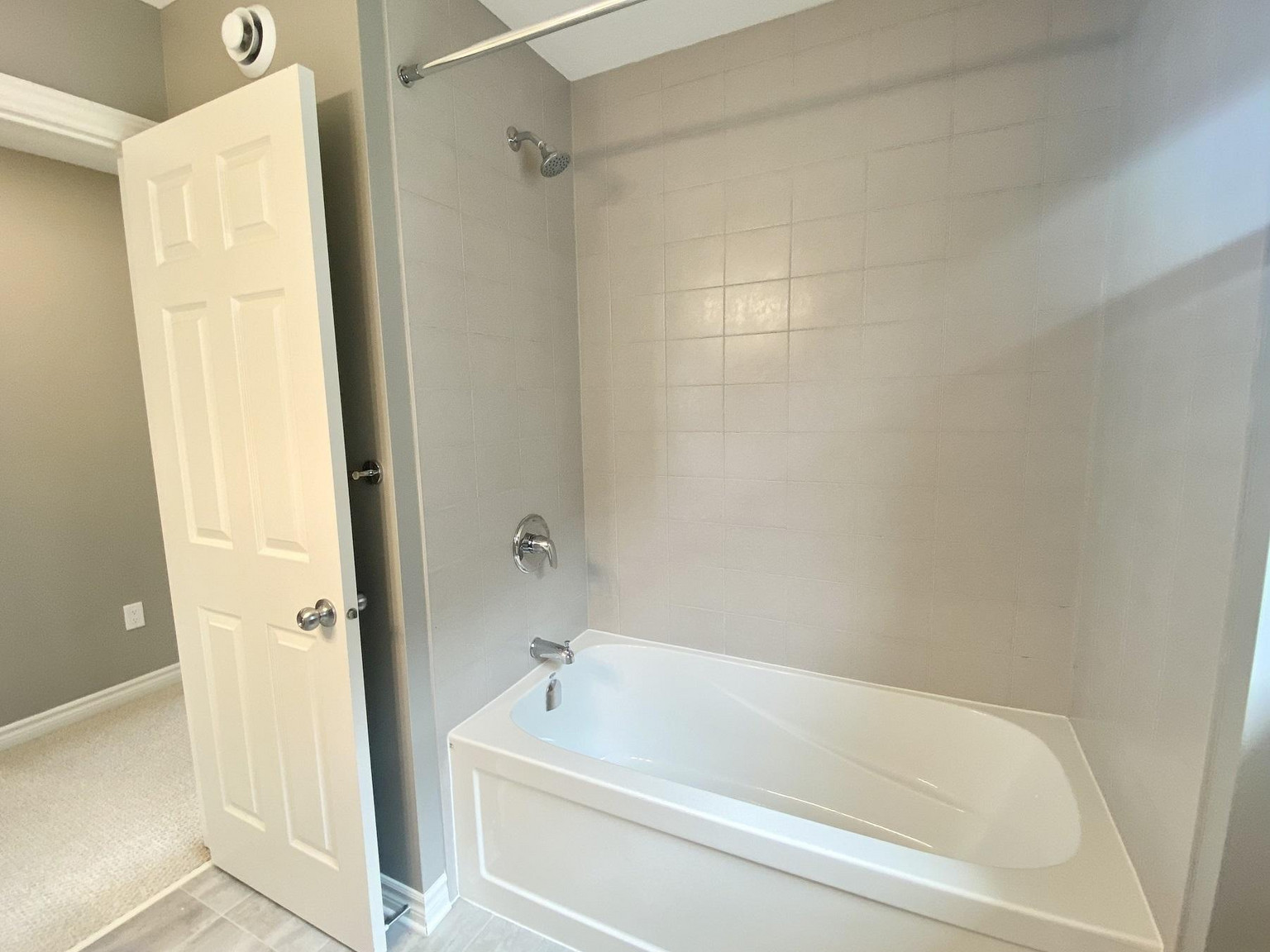 1120 Barrow Avenue - Photo 32