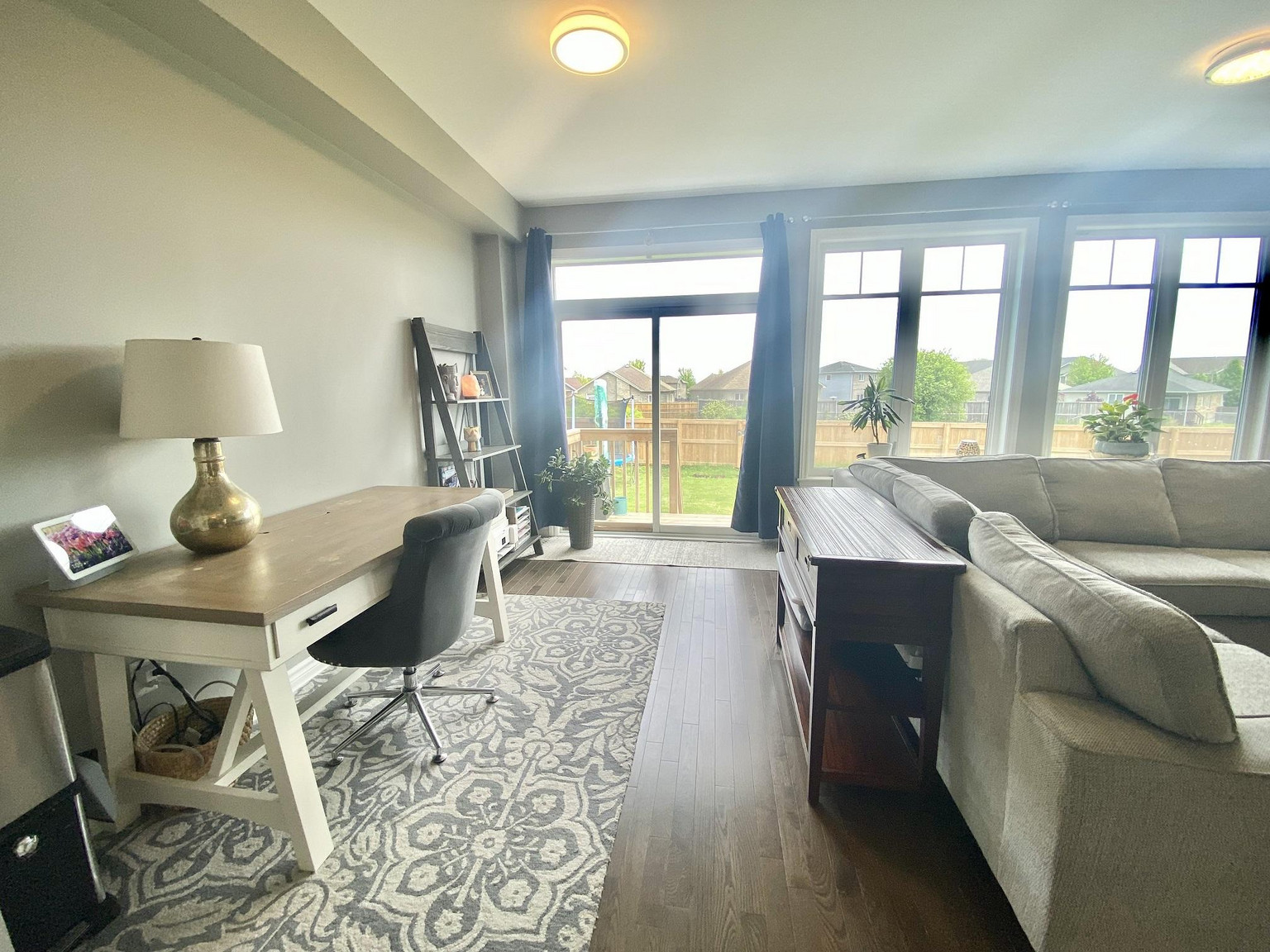 1120 Barrow Avenue - Photo 10