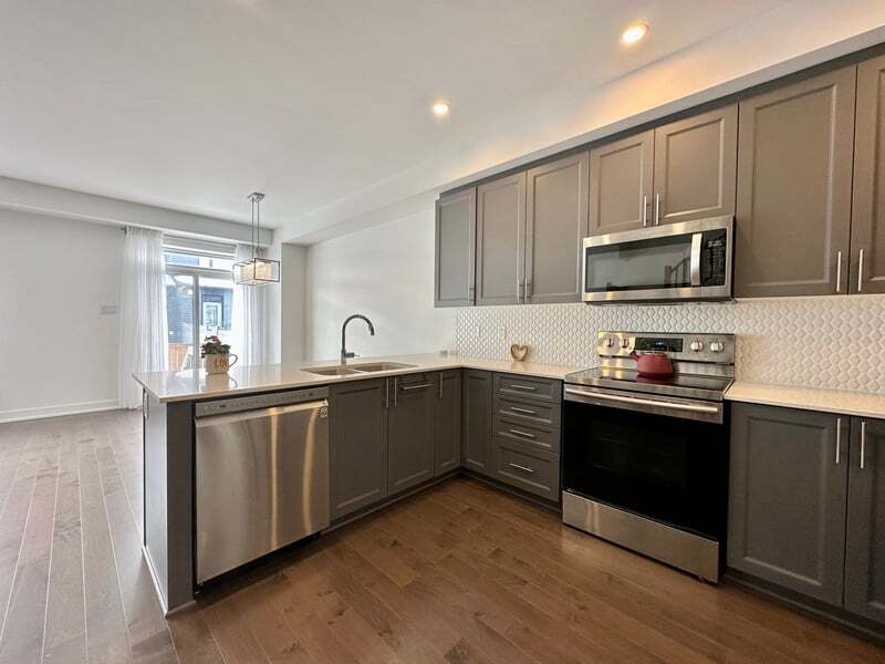 297 Joshua St - Photo 4