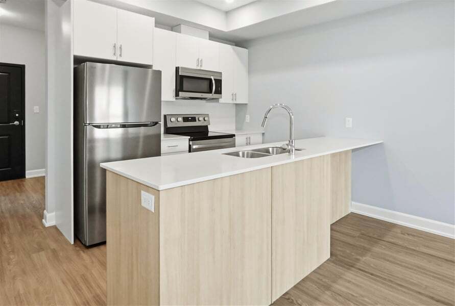 2396 Cleroux Cres Unit 208 - Photo 4