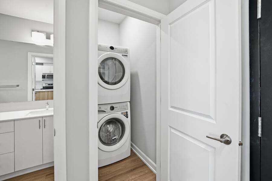 2396 Cleroux Cres Unit 305 - Photo 11