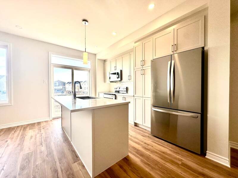 718 Montrichard Rd - Photo 4