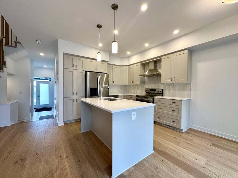 171 Bliss Crescent - Photo 2