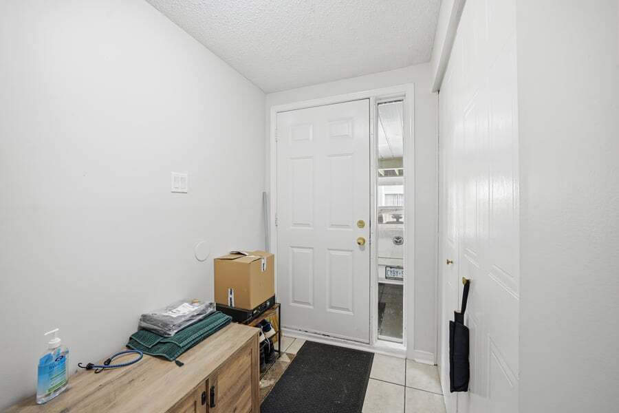 1122 Chimney Hill Way - Photo 2