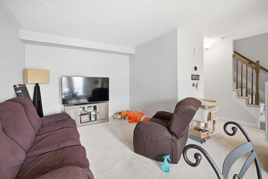 84 Feathertop Lane - Photo 3