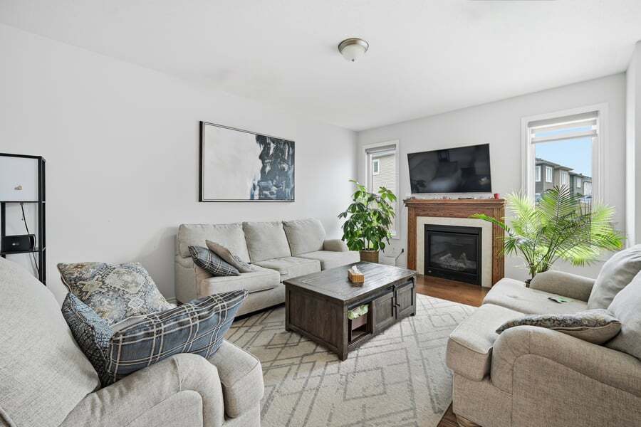 504 Arum Terrace - Photo 4