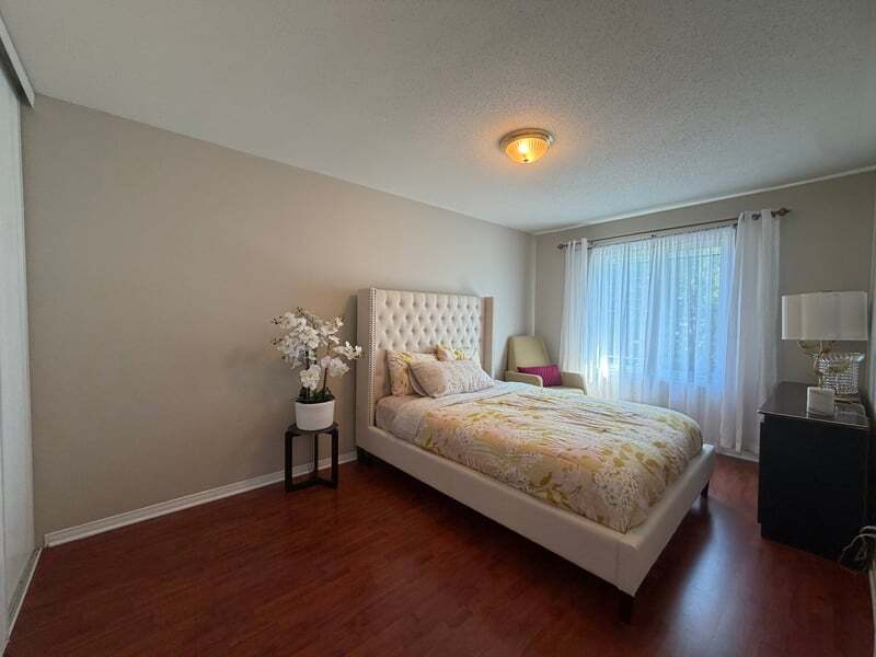 1622 Henri Lauzon St - Photo 9