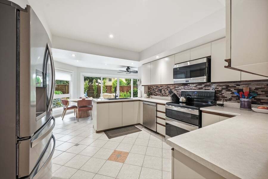 766 Lalande Terrace - Photo 5
