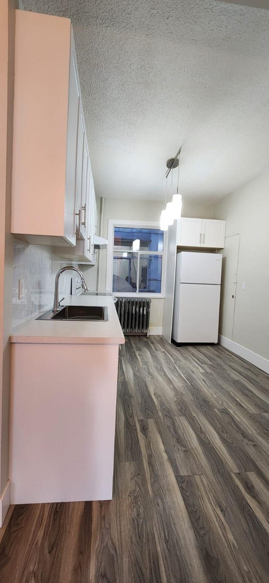 1155 Granville Street - Photo 6