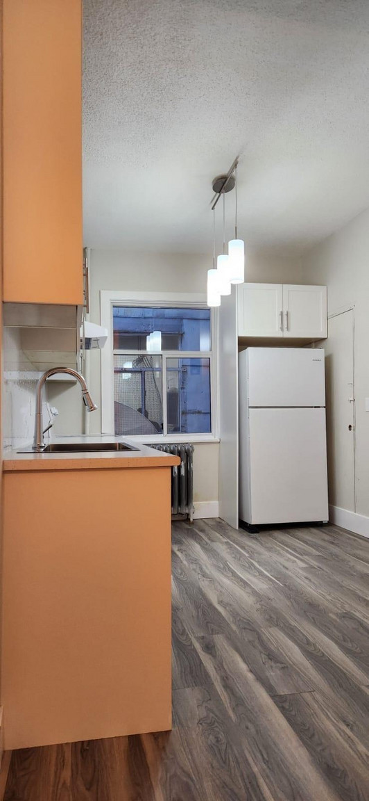 1155 Granville Street - Photo 8