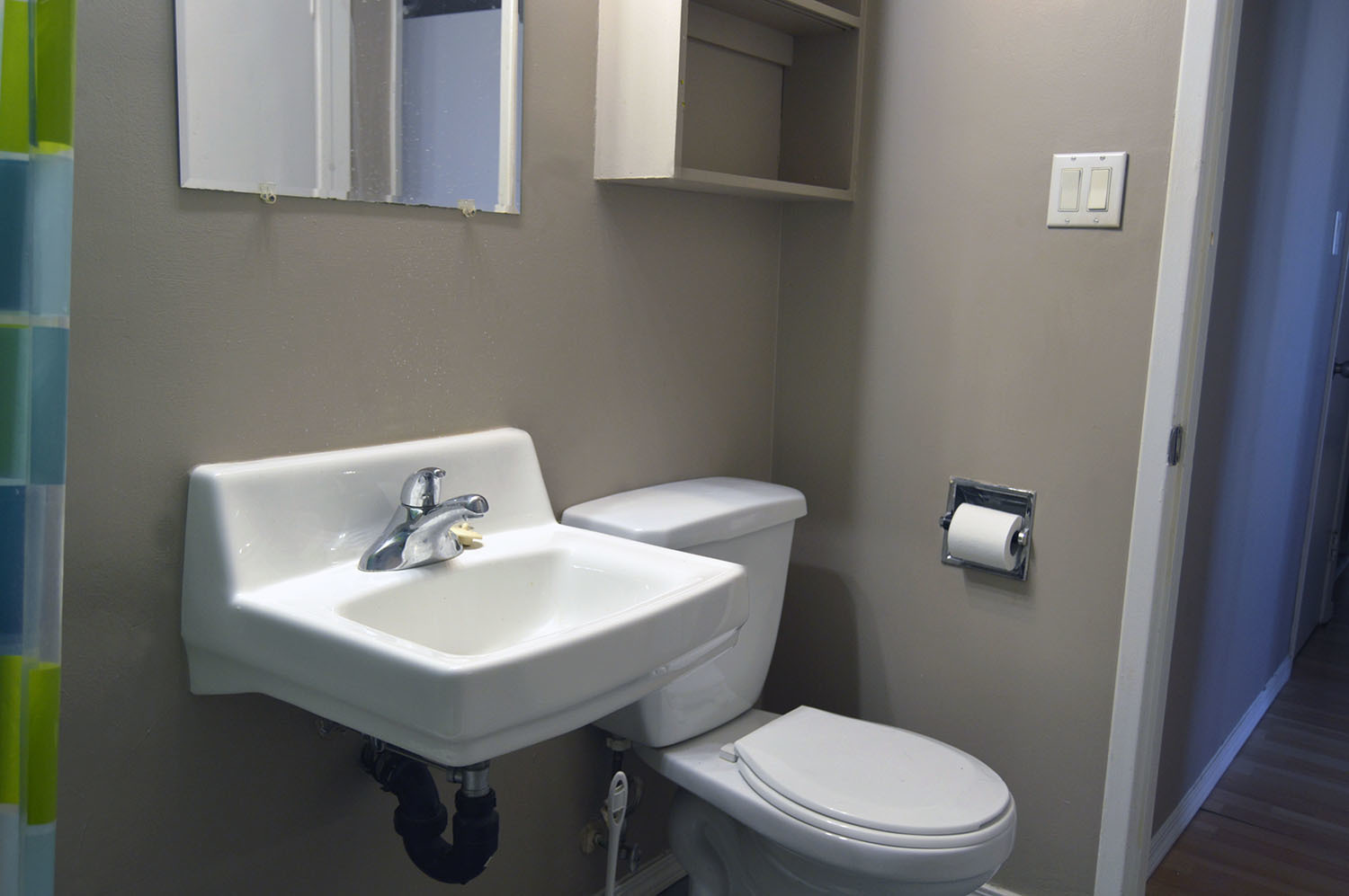Laurentian Apartments - Photo 9