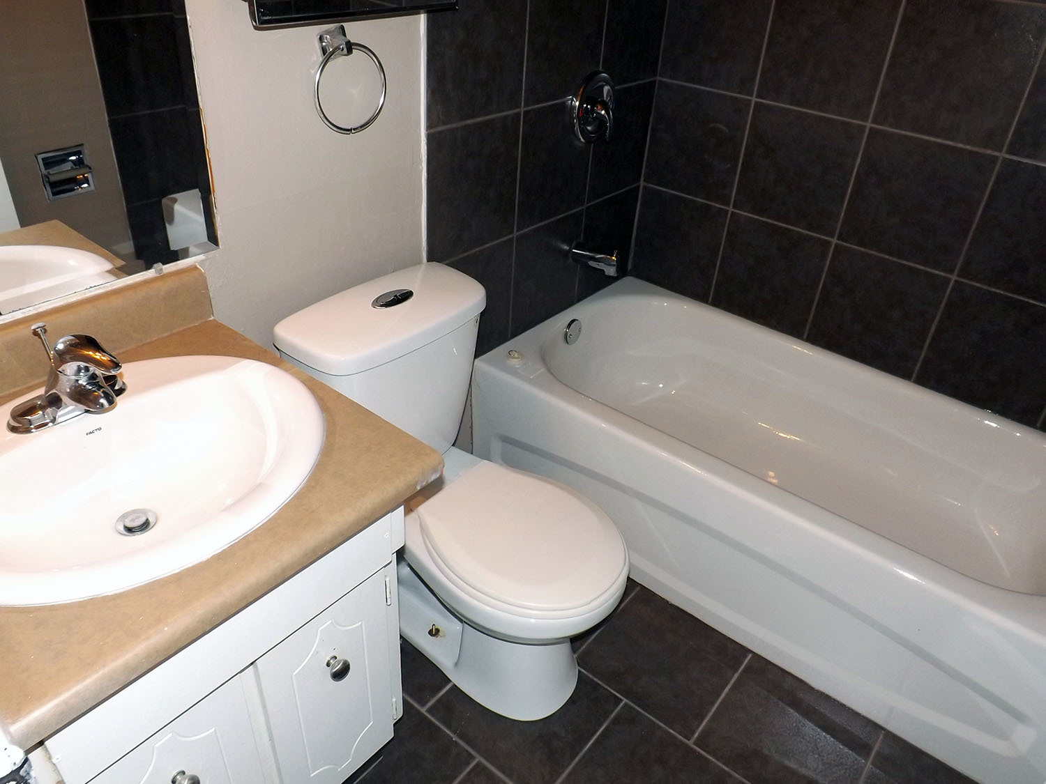 Washington Court - Photo 10