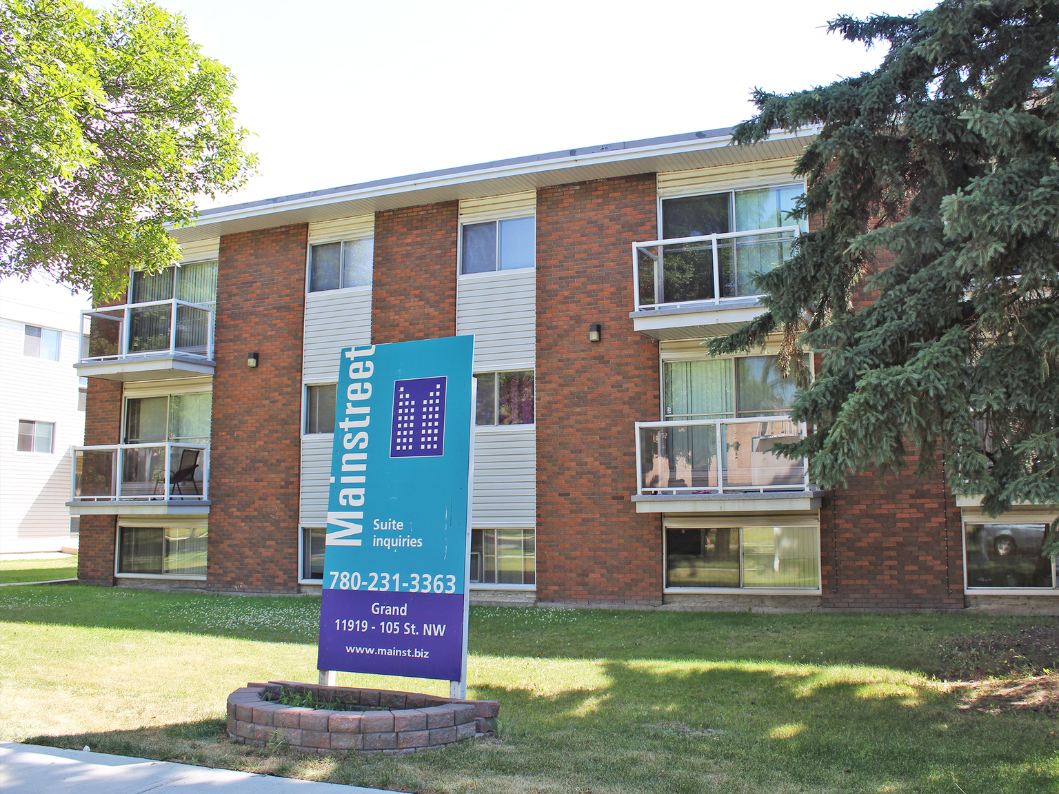 Grand Apartments - Photo 9