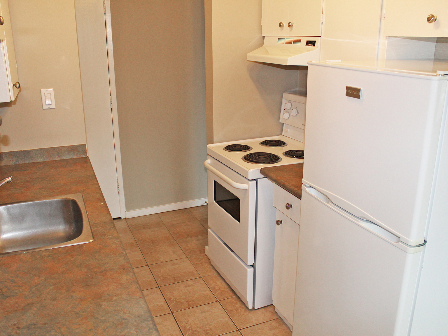 Ingle Apartments - Photo 6