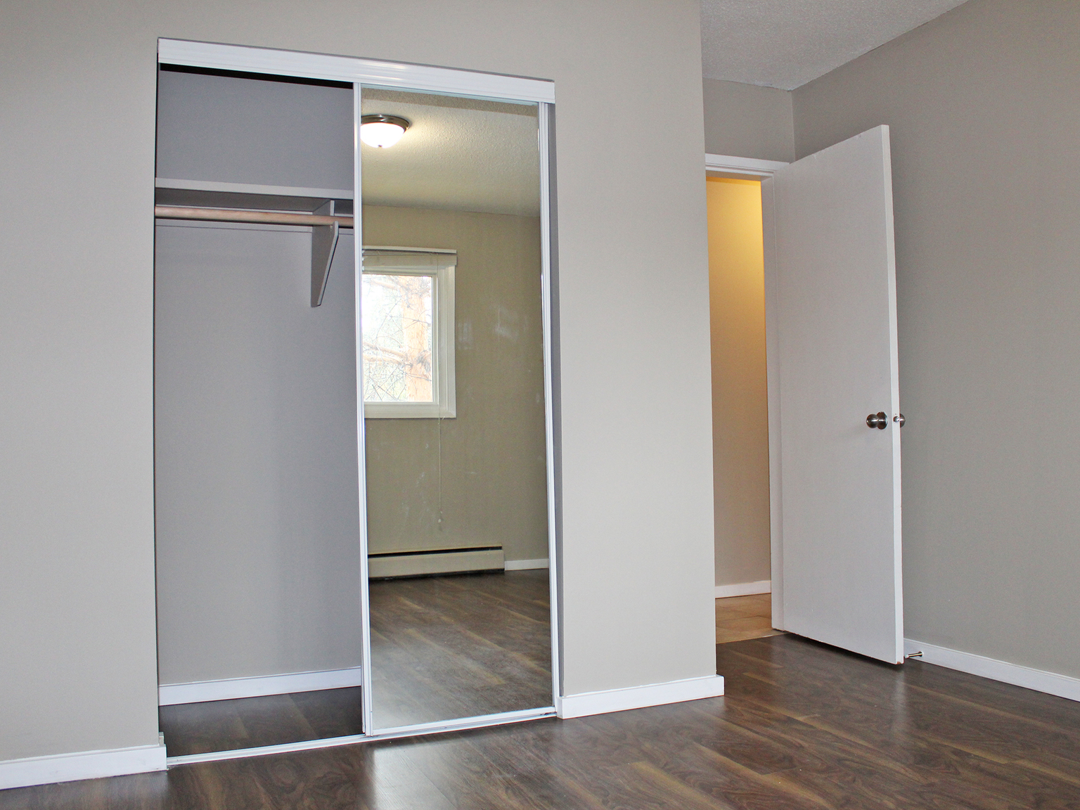 Ingle Apartments - Photo 10