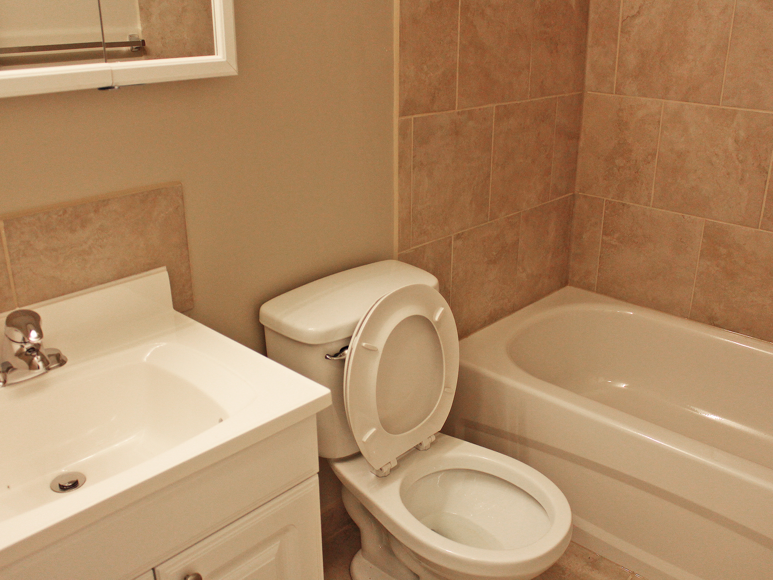 John Manor - Photo 7