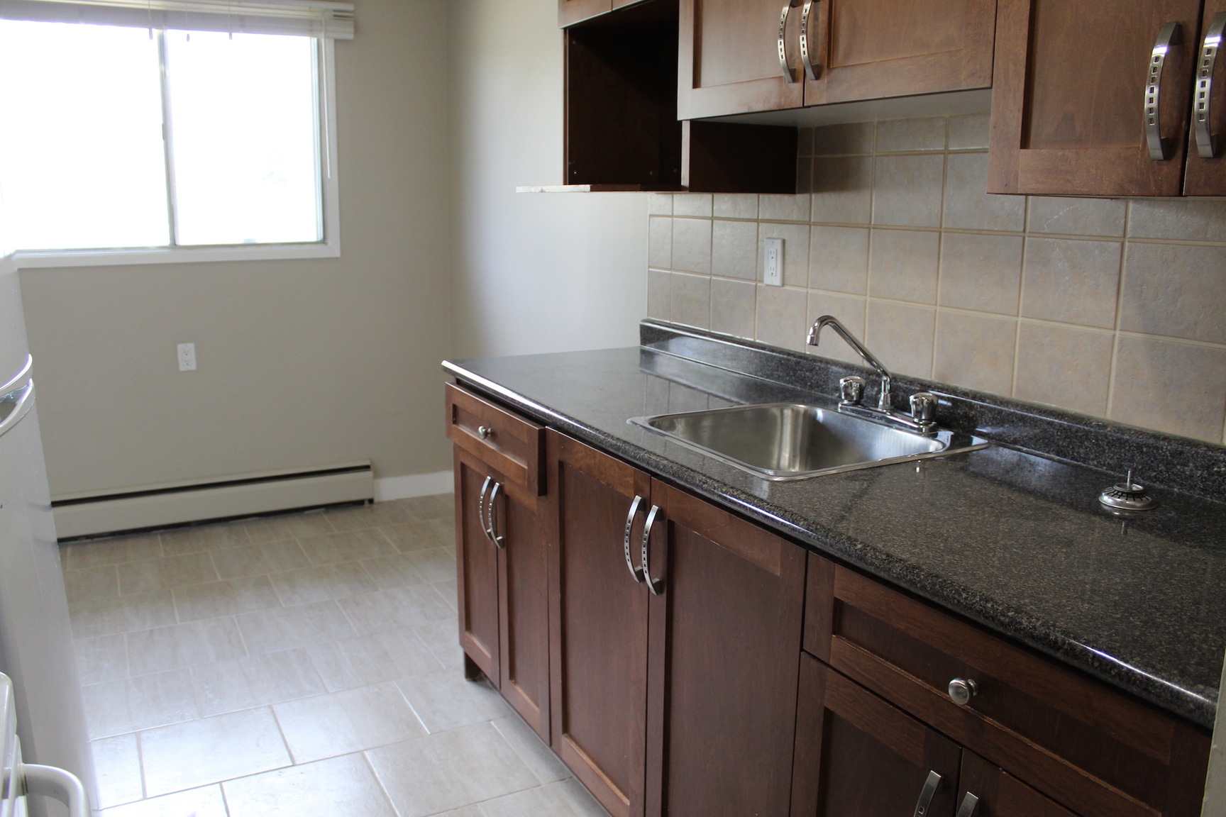 Willow Apartments - Photo 9