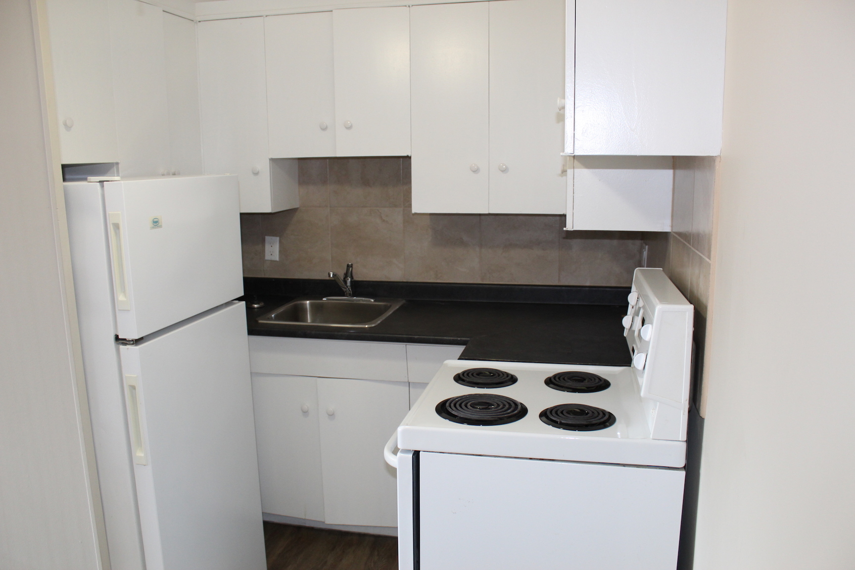 Oliver 1 Apartments - Photo 8