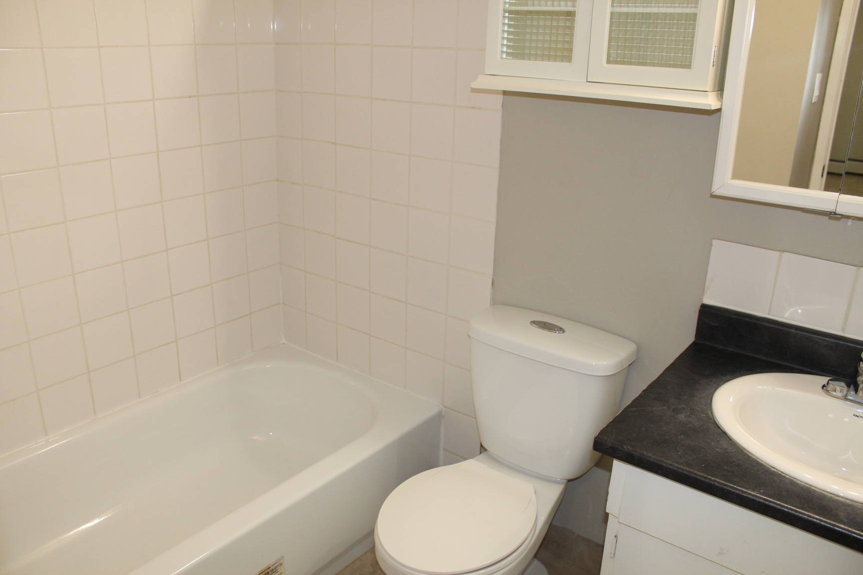 Grand Apartments - Photo 13