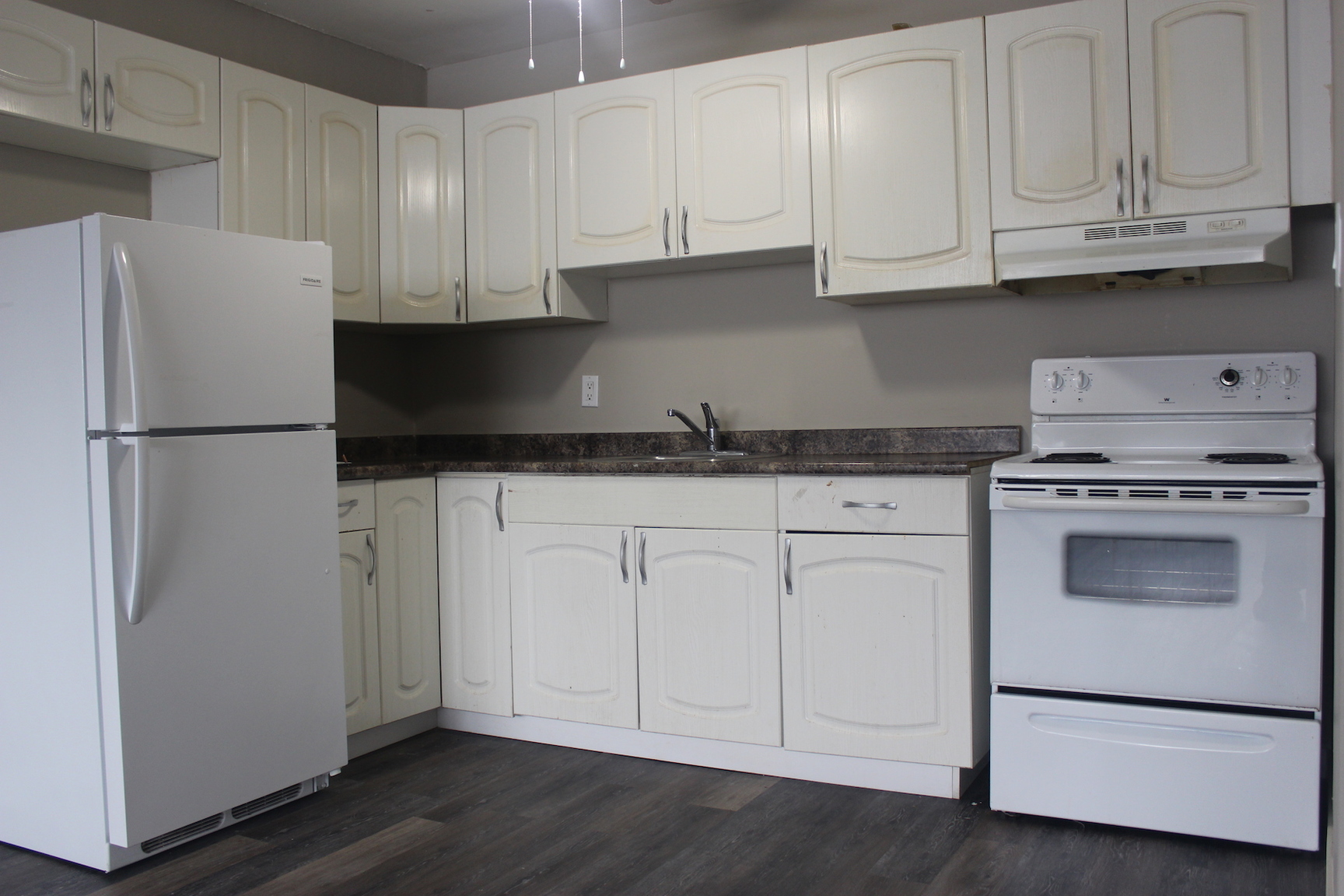 William Apartments - Photo 7