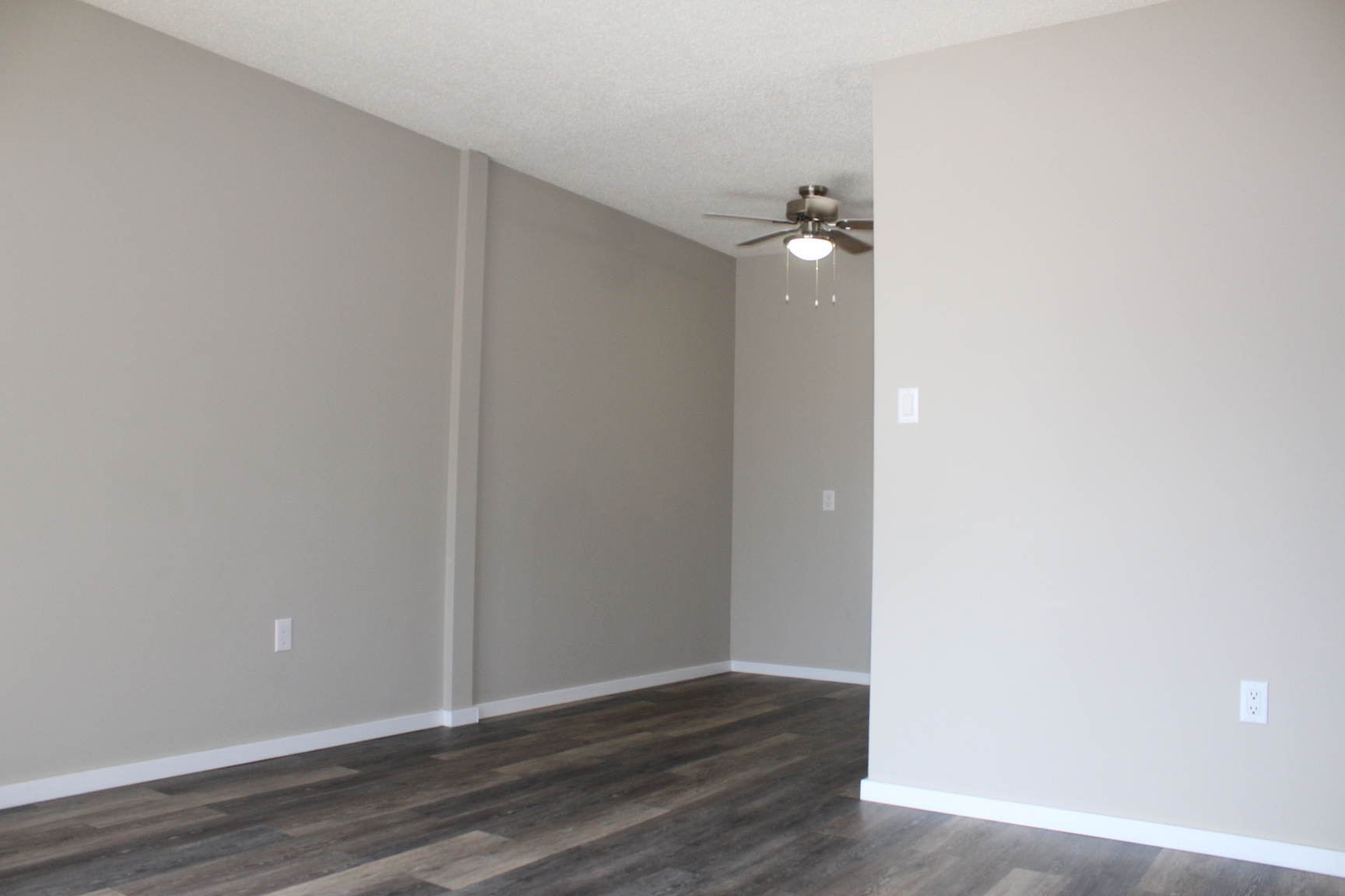 Lawson Place - Photo 3