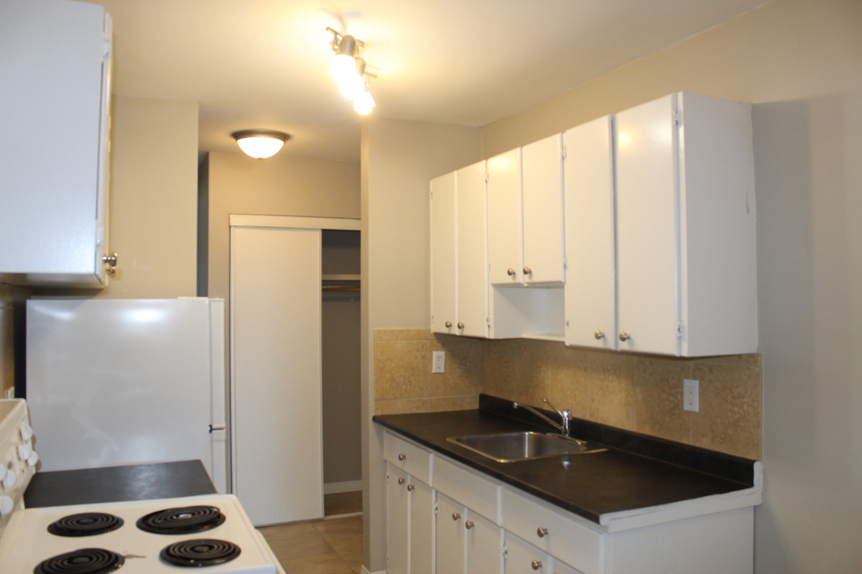 McQueen Place - Photo 9