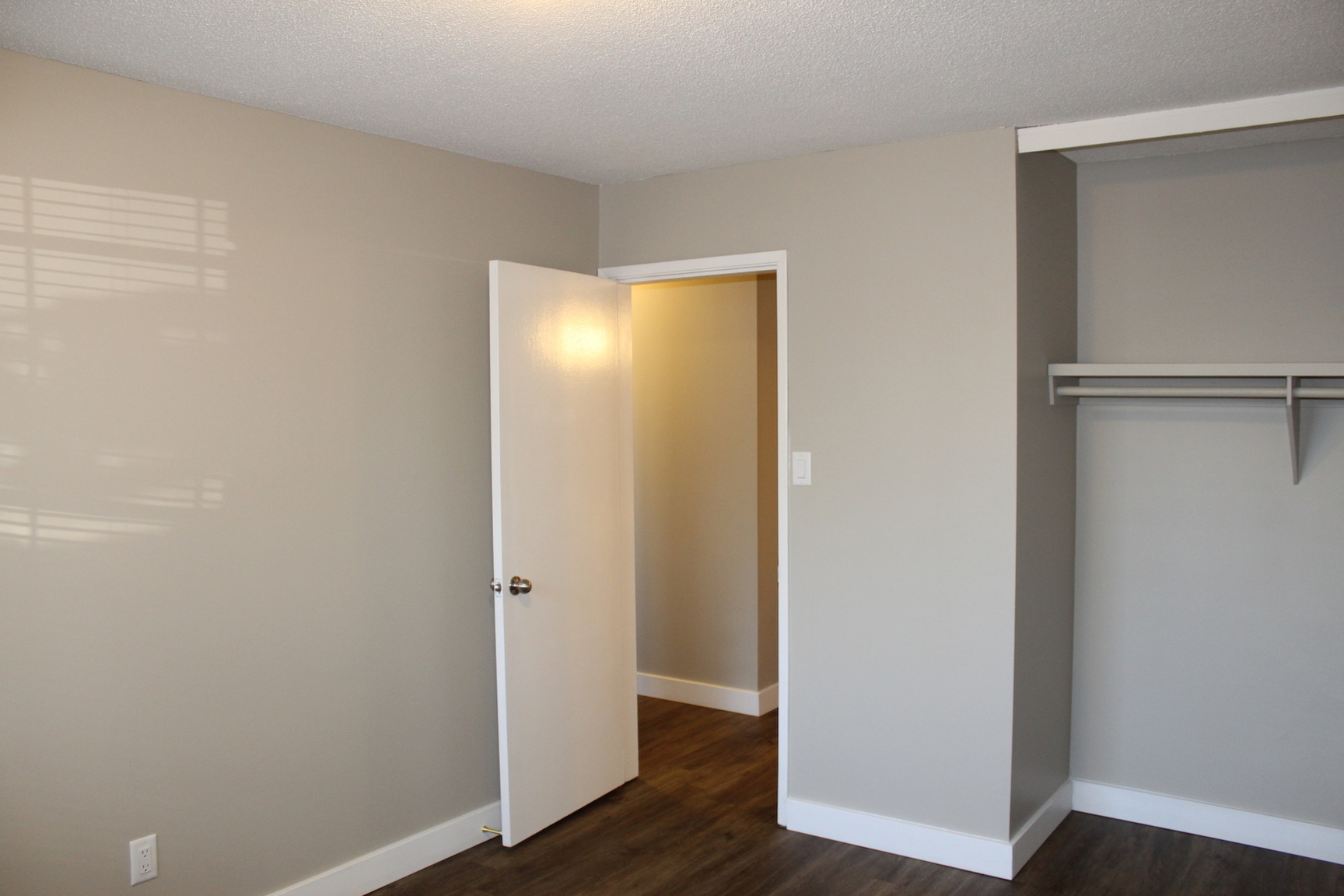 McCam 4 Apartments - Photo 17