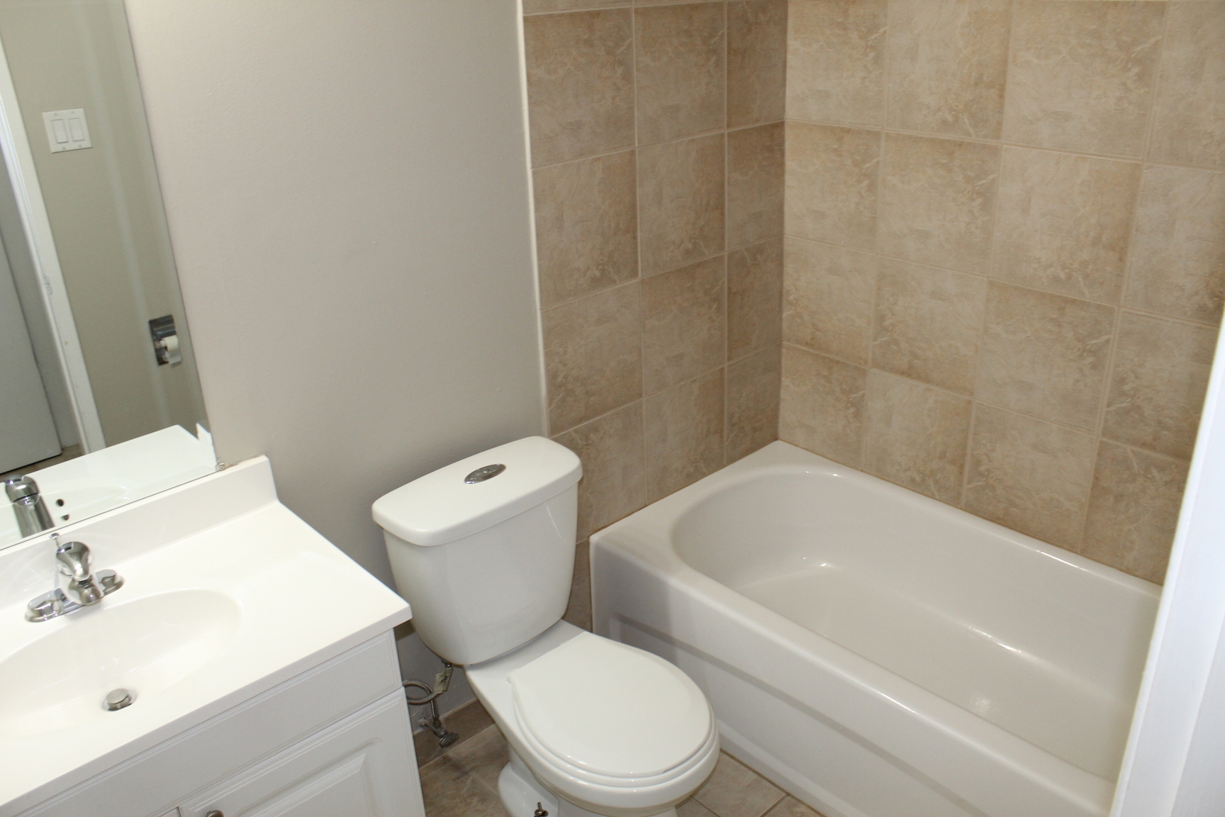 King Edward Apartments - Photo 7