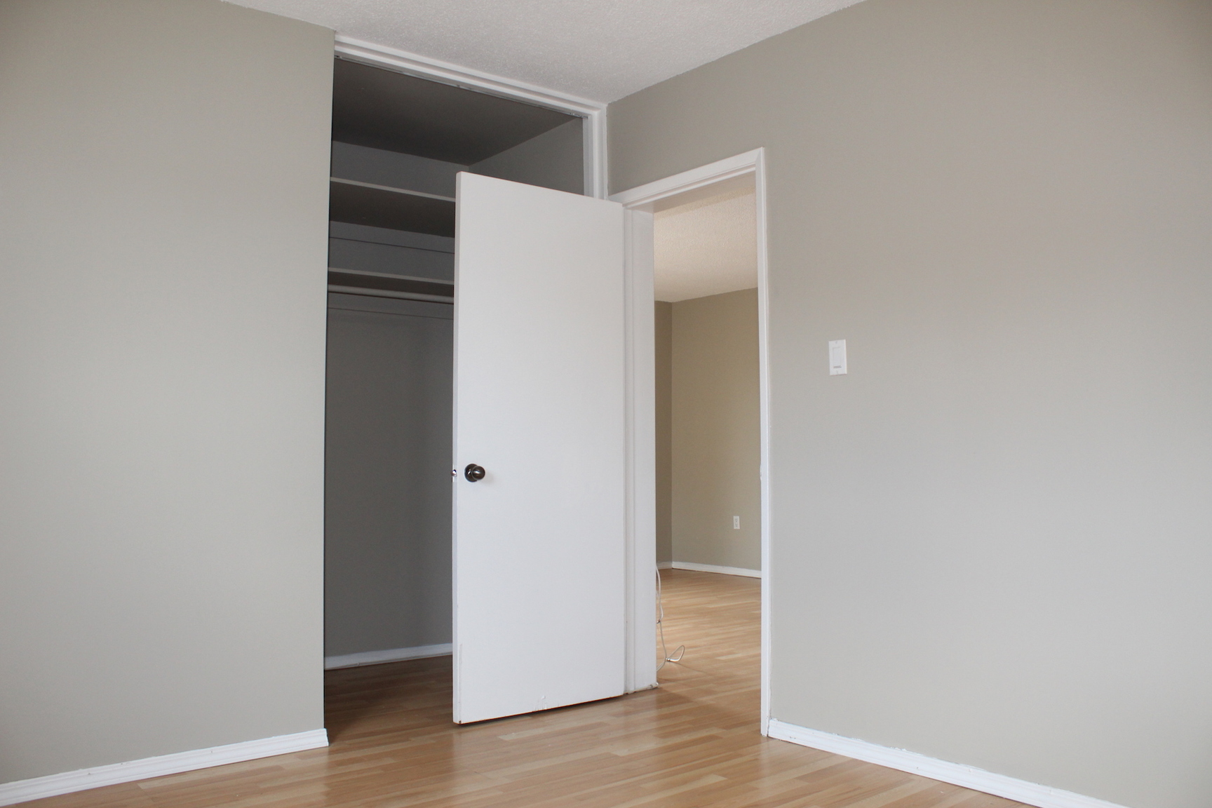 Laurentian Apartments - Photo 17