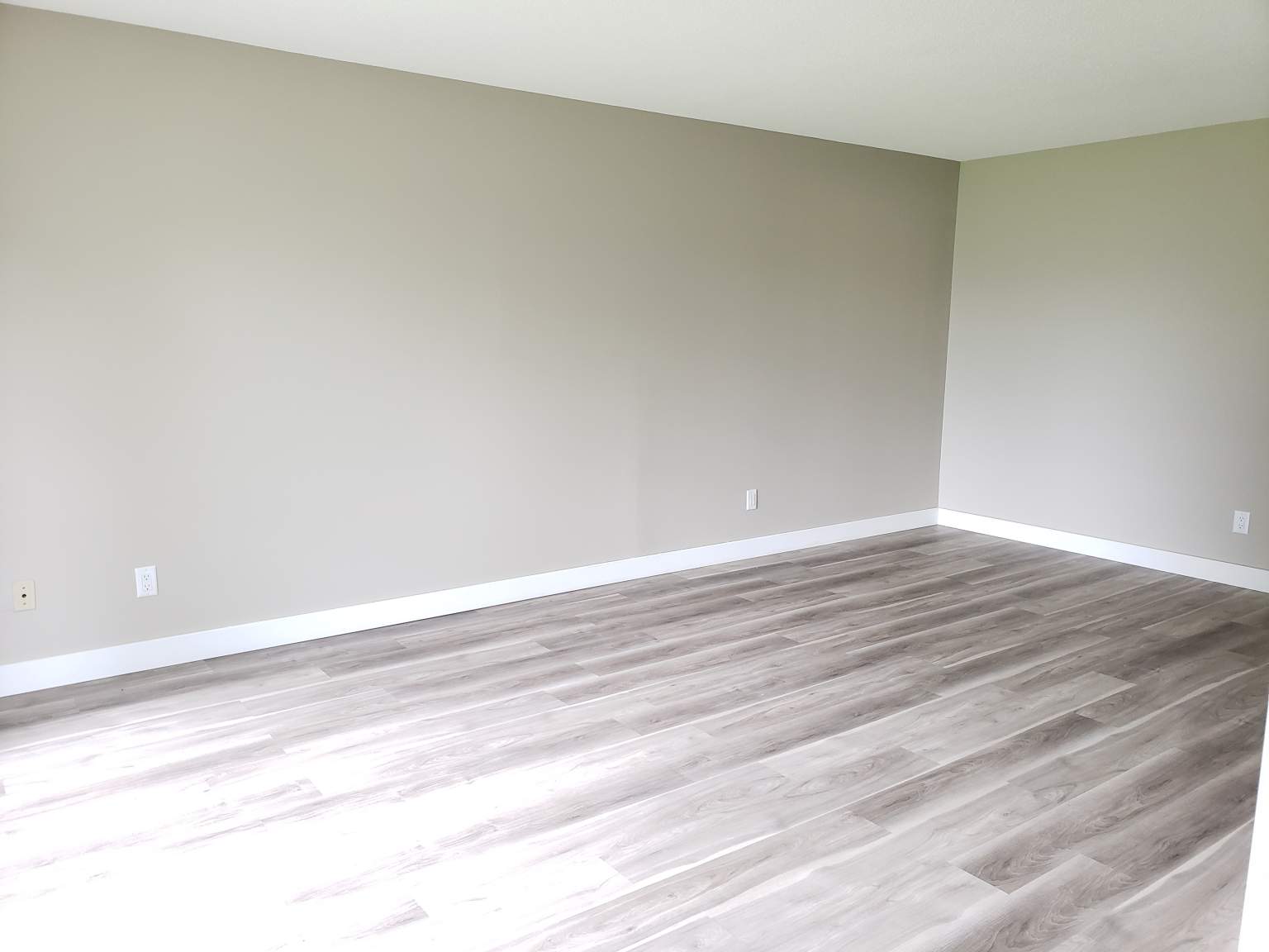 Cambridge Manor - Photo 17