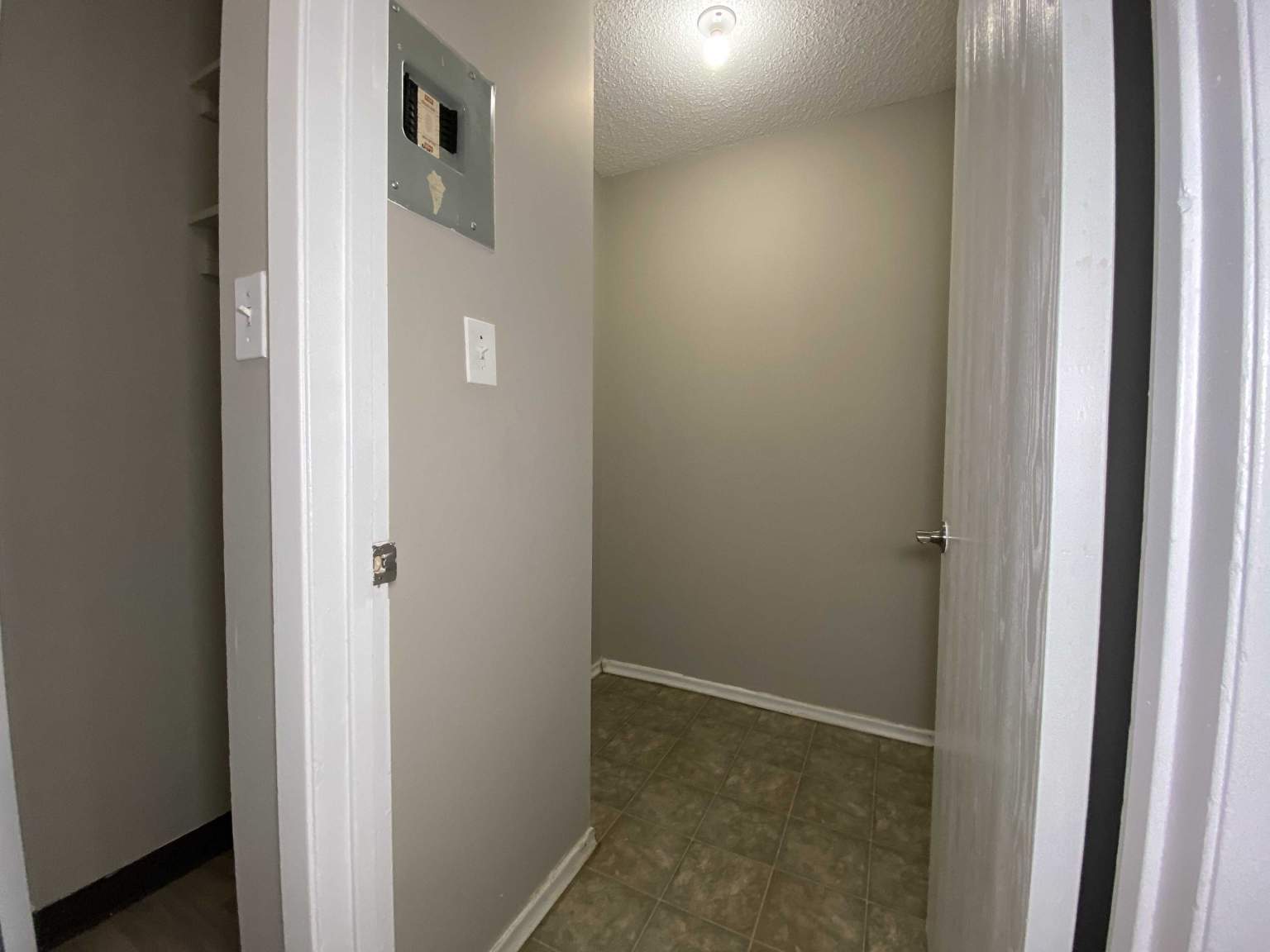 Mainstreet 402 - Photo 11