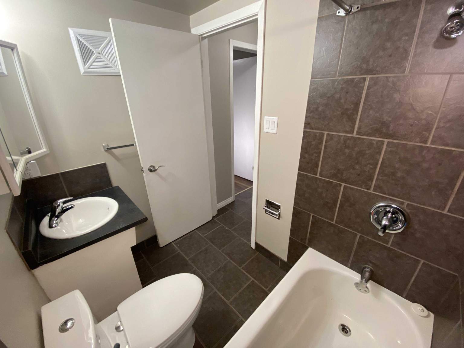 Oliver 4 Apartments - Photo 12