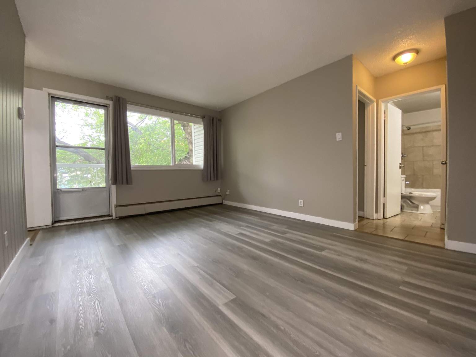 Amera Manor - Photo 18