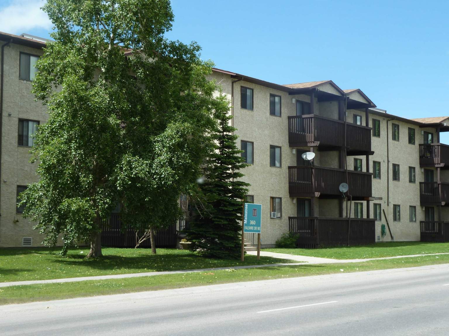 Falconcrest Village - Photo 18