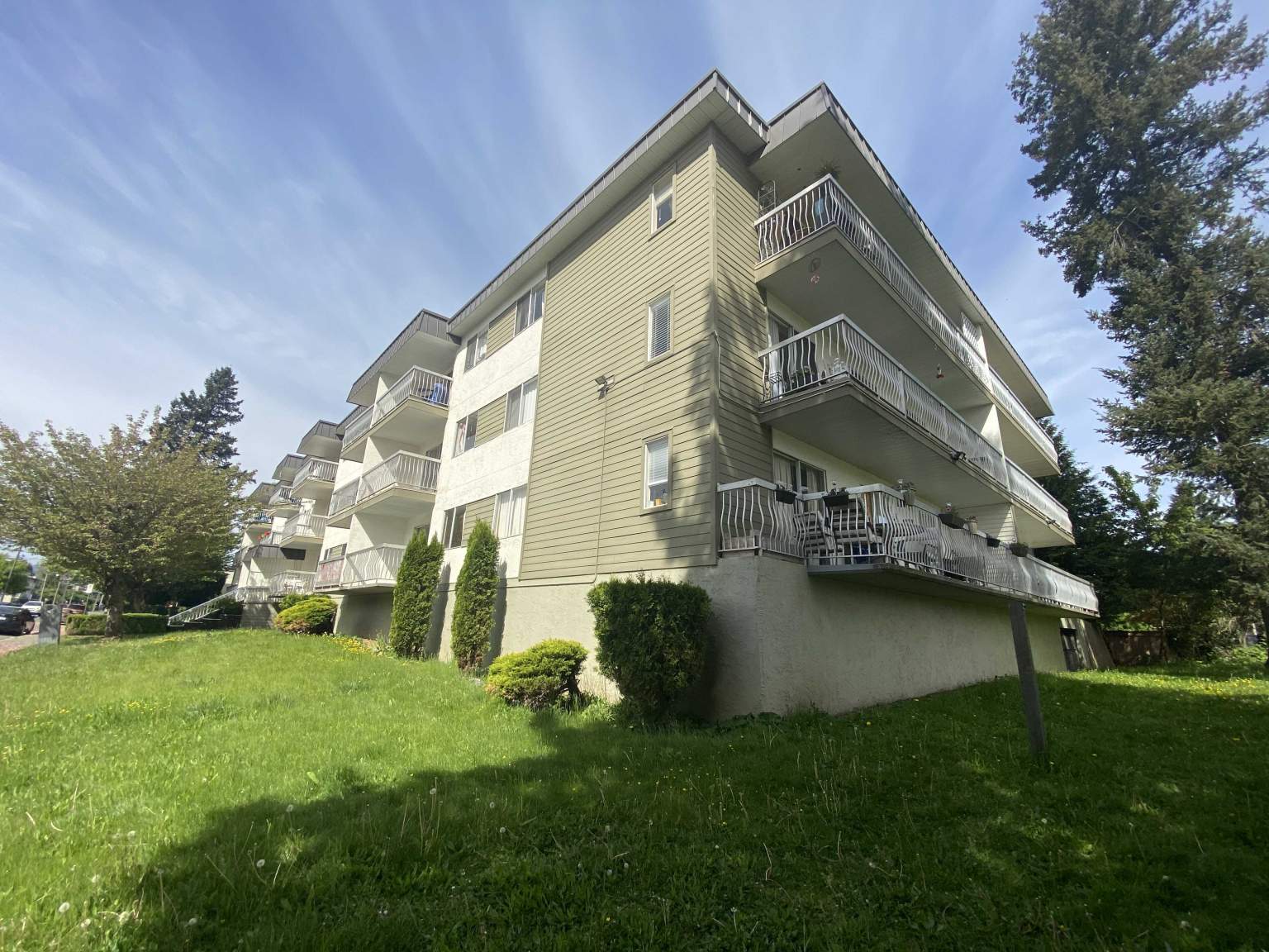 Cheam View Cheam View Apartments 2 - 46155 Bole Avenue, Chilliwack, BC