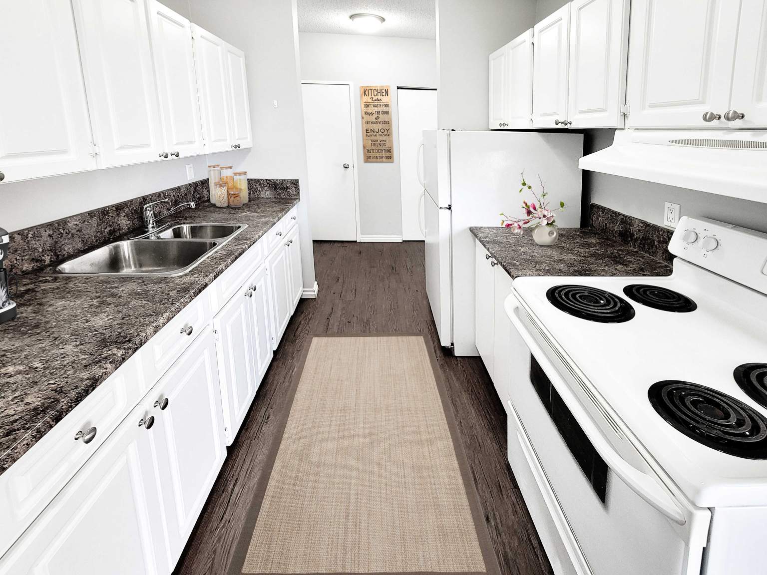 West Meadow Apartments - Photo 7