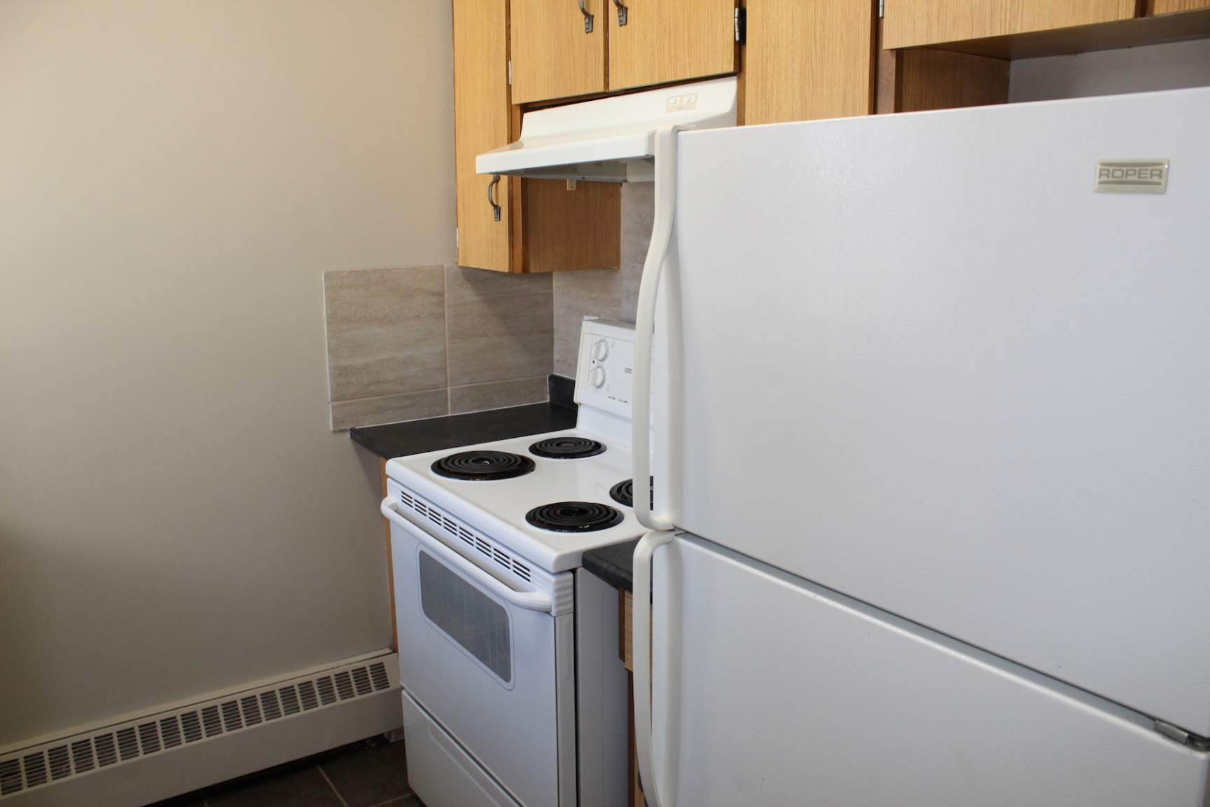 Eileen Manor Apartments - 1 bedroom 5