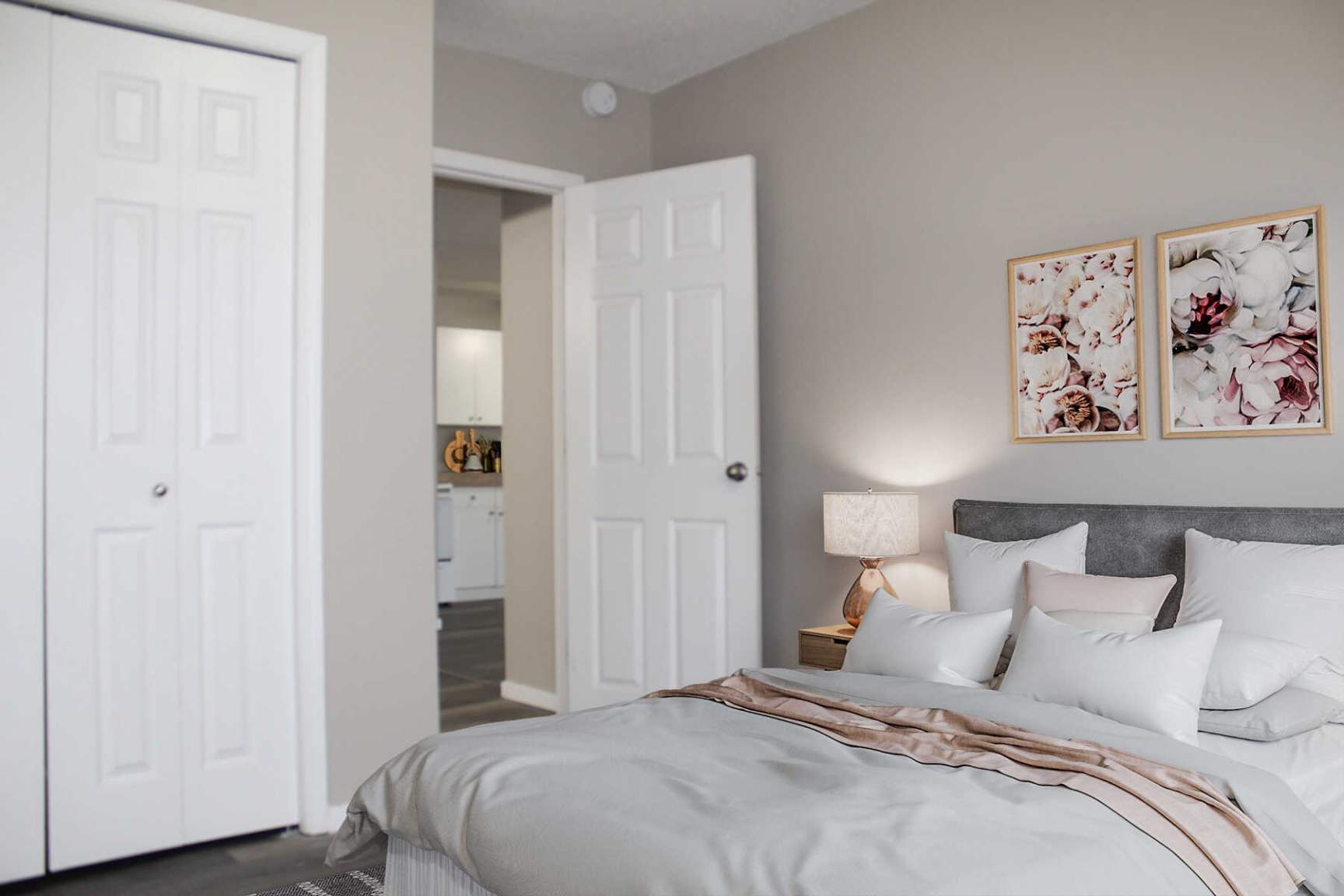 William Apartments - Photo 4